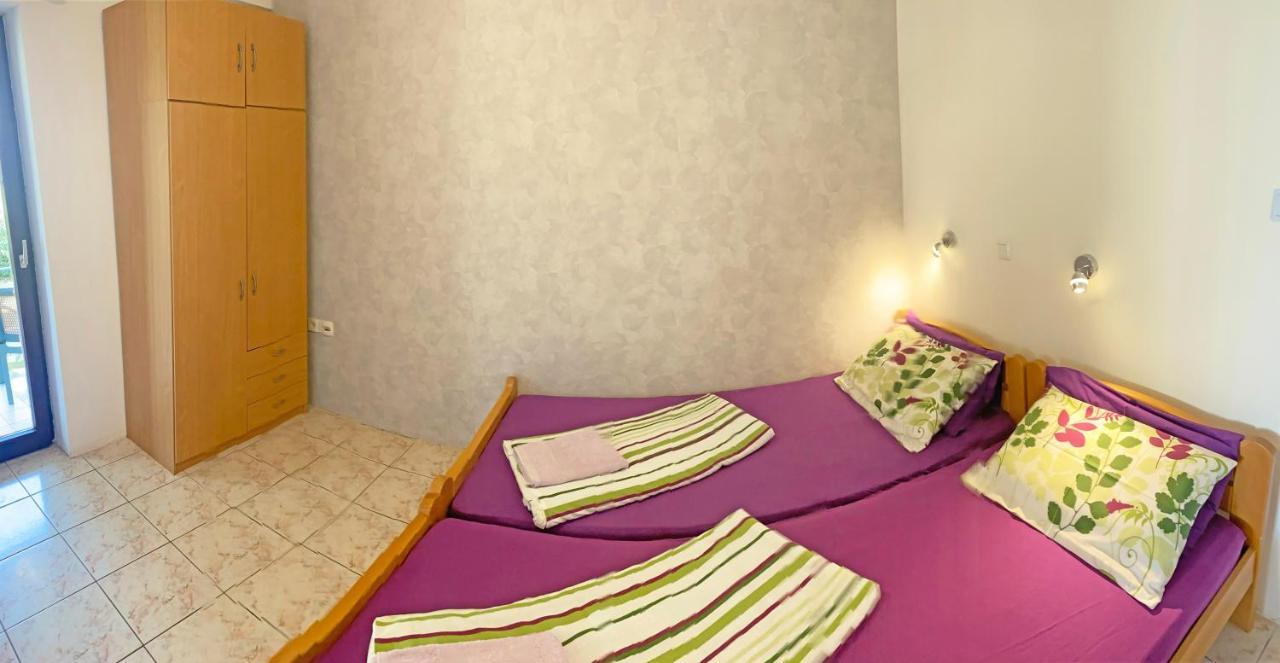 Apartments Vanessa ポレッチ エクステリア 写真