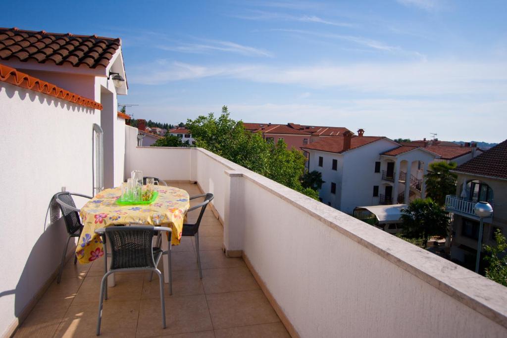 Apartments Vanessa ポレッチ 部屋 写真